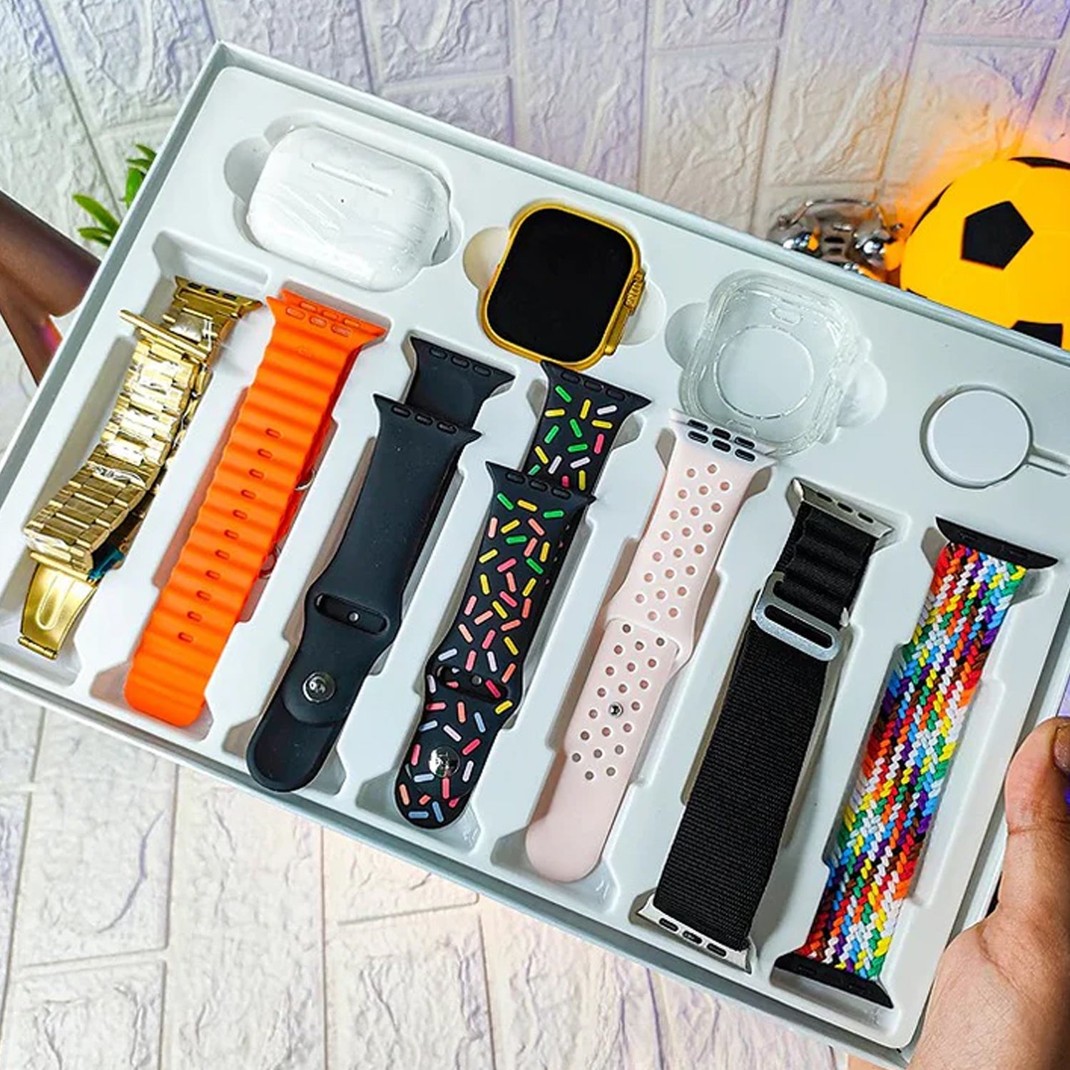 10-in-1 Ultra Smart Bluetooth Calling Smartwatch & Earphones Combo – Featuring a Transparent Screen Guard & 7 Stylish Straps (Mix color)